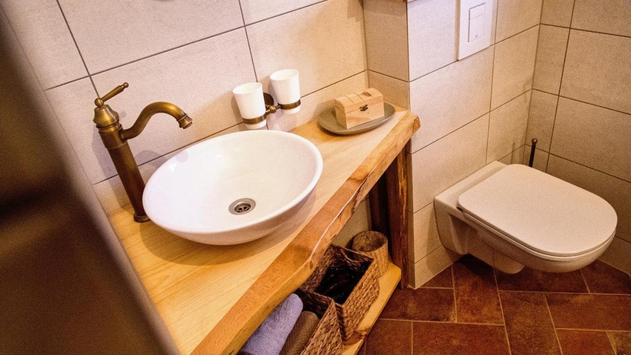Vineyard Cottage Podrzaj Otočec المظهر الخارجي الصورة