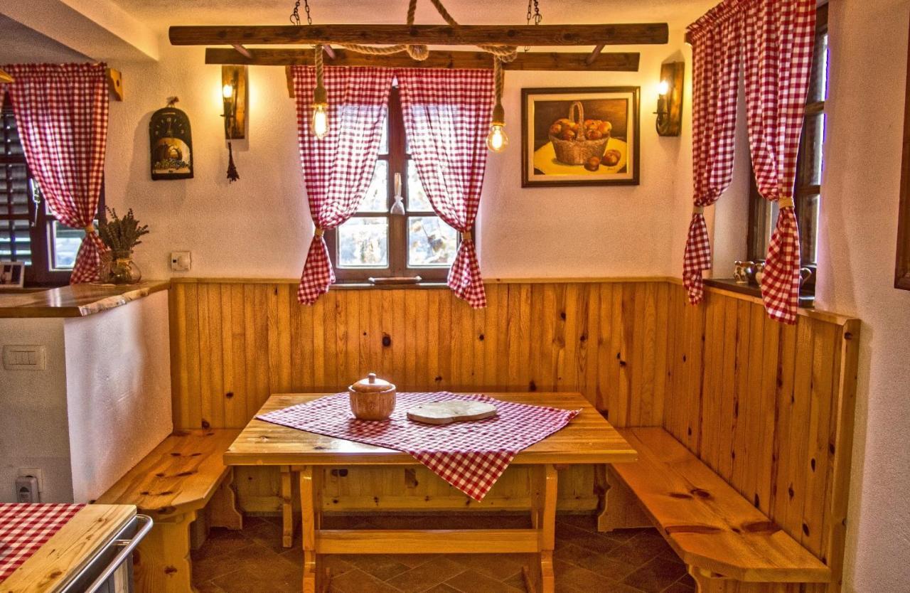 Vineyard Cottage Podrzaj Otočec المظهر الخارجي الصورة